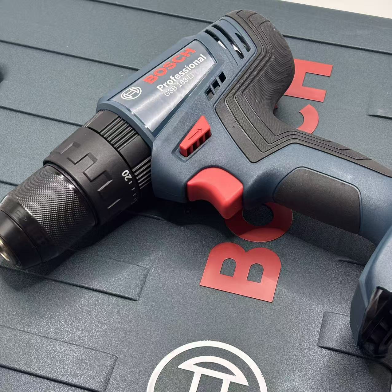 بوش GSB 183-LI 18V مثقاب تأثير - مراجعة Bosch Drill Gsb 18V وسعره