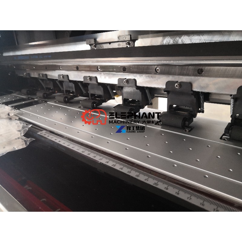طابعة نفث الحبر DTF للبيع بالج - مراجعة Commercial Printing Factory وسعره